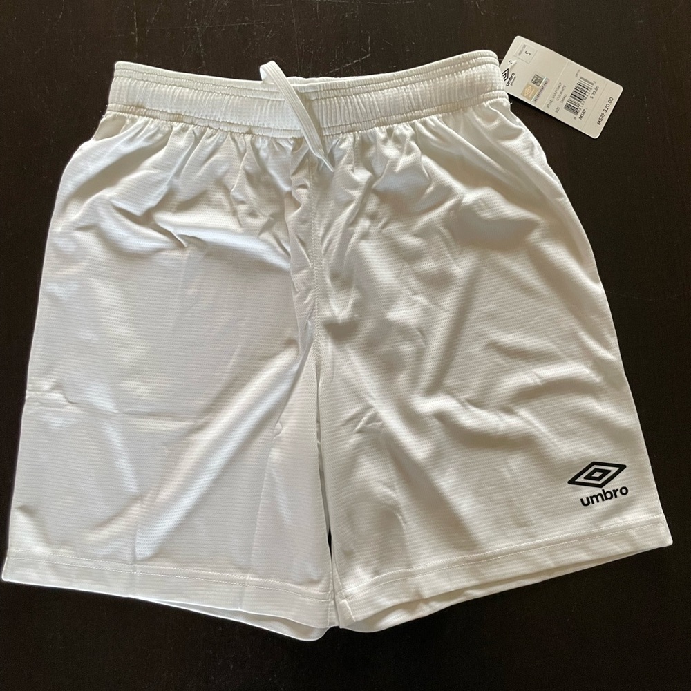 Umbro men’s small white shorts
